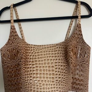 Mia Vesper Crop Top M